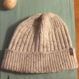 Cream American eagle beanie